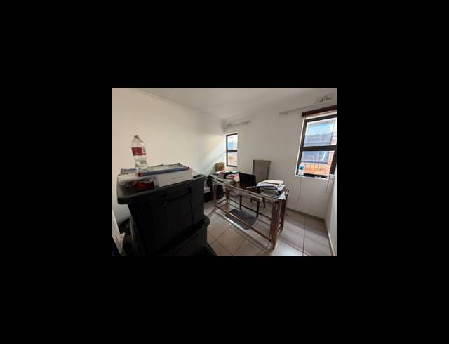 3 BEDROOM TOWNHOUSE FOR SALE IN ALBERTSDAL